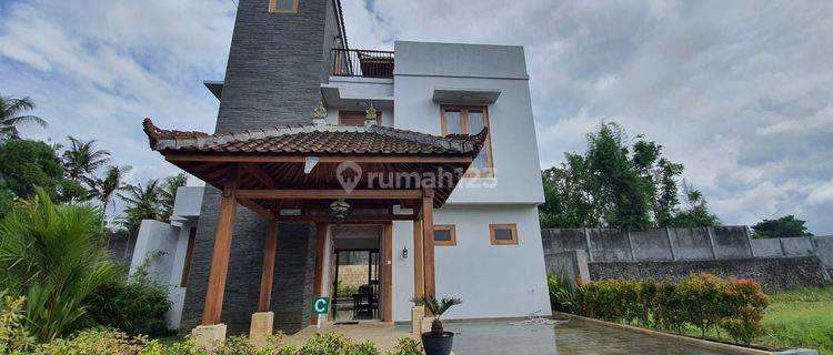 Rumah Semi Villa Ubud 3 Lantai Bagus Unfurnished SHM 1