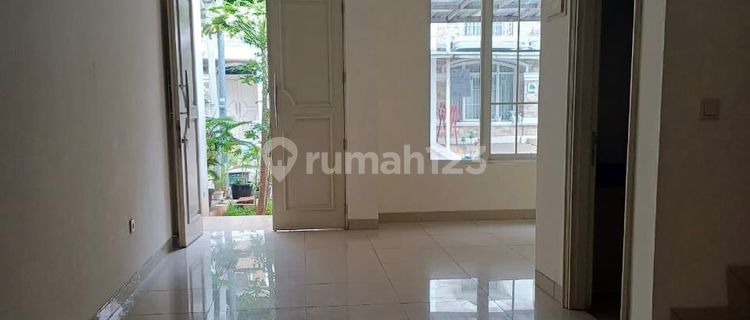 For Rent: 2-Story Neat and Nice House in Green Lake City 1