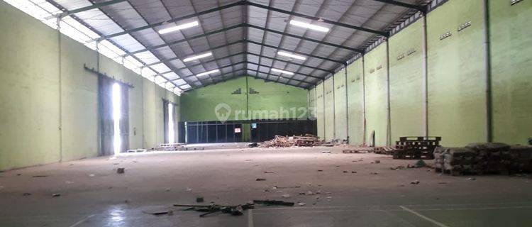 Gudang Di Pinggir Jalan Raya Dekat Jalan Tol Salatiga 1
