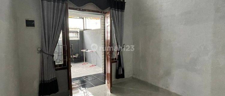 Rumah 1 Lantai Semi Furnished Siap Pakai Di Solo Jawa Tengah 1