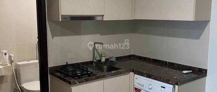 Hunian 1 Br Semi Furnish Lt Tinggi Jakbar 1