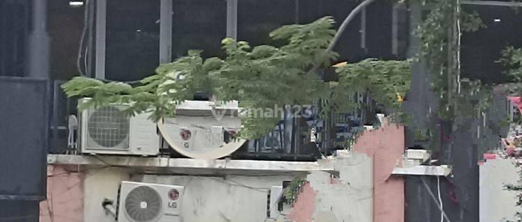 Jual cepat Ruko di Citra 6
Lokasi paling ramai 1