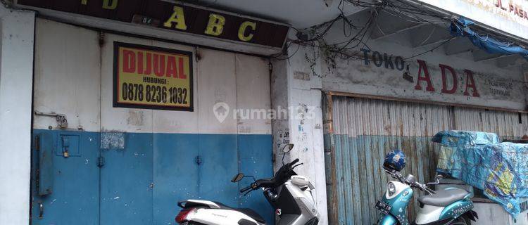 Ruko di Pasar Wetan , area ramai  pertokoan  1