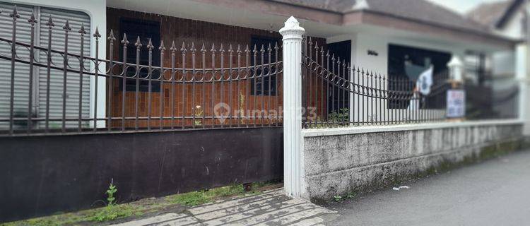 Jarang ada , dijual rumah dua lantai di Cipaera ,bawa hokie , cocok untuk kost2an atau rumah refleksi  1