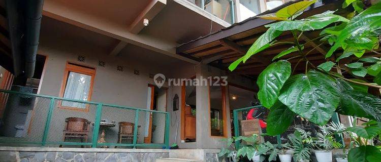 Di Jual Rumah Siap Huni Ala Cafe Di Cigadung , Kota Bandung 1