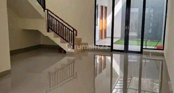 Rumah 2 Lantai Di Sayap Bkr, Moch Ramdhan Ref.03553 1