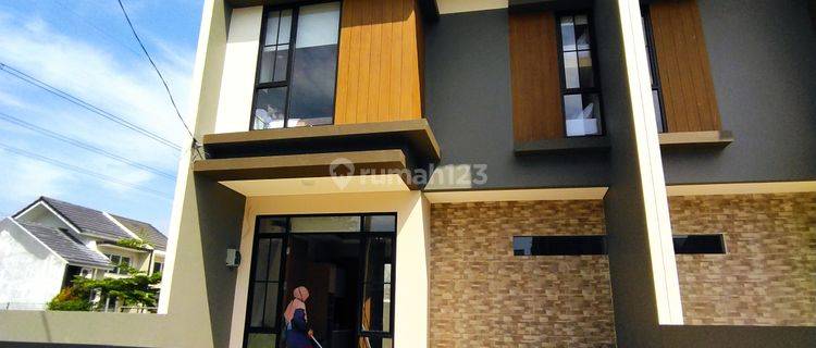 Rumah 2 lantai dekat BSD, Exclusive Cluster 2 Lantai 1