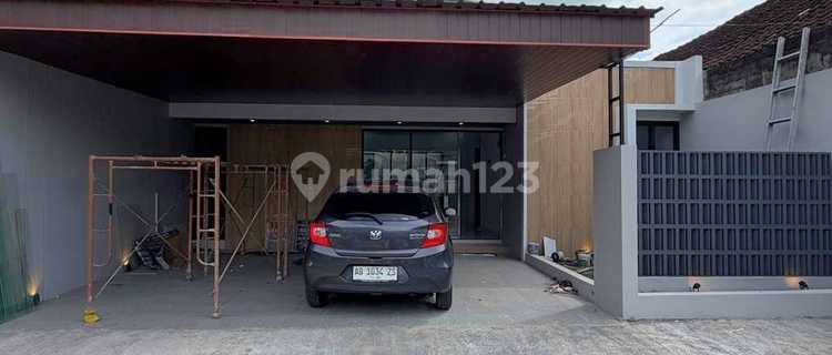 Istimewa Banget‼️Rumah Cantik Modern dengan Tata Ruang Fungsional Harga Murah di Dekat Sd Model Wedomartani Ngemplak Sleman 1