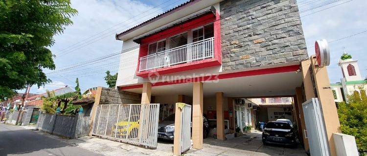 KOST EKLUSIVE ISTIMEWA FULL FURNISHED 16 KAMAR DI JALAN KALIURANG KM 7 DEKAT KAMPUS UGM Ruang Usaha di Jalan kaliurng km 7 262 m SHM 1