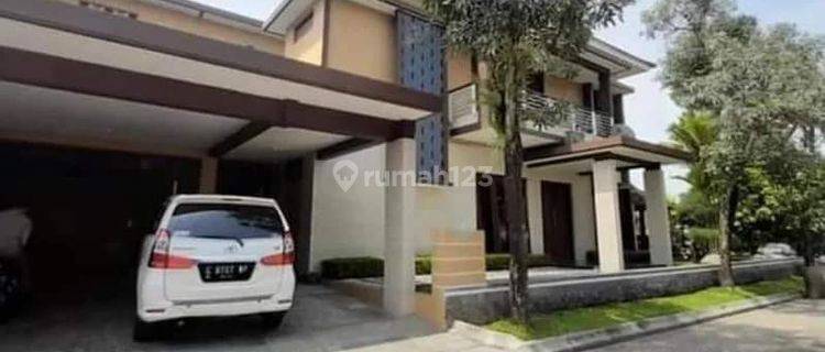 BOMBASTIS... ! RUMAH MEGAH HOOK - FULLY FURNISHED Di dalam Perumahan Elite Bale Hinggil Jalan Kaliurang km 8.5 Jogjakarta di Jalan kaliurang km 8,6 Rumah 2 Lantai SHM Bagus 1