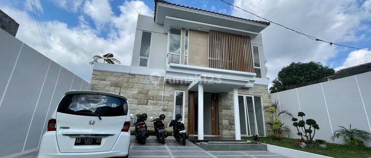 PROMO!!!
DAPATKAN DISC PEMBELIAN UNIT RUMAH SEBESAR RP 100.000.000

RUMAH MEWAH EKLUSIF 2 LANTAI DI DEKAT HOTEL HYATT JALAN PALAGAN, SENDANGADI, MLATI, YOGYAKARTA.

● KAVLING A
Type Rumah 140
Luas Tanah 199
Harga Rp 2.300.000.000

DENAH RUMAH:
• Kamar Tid 1