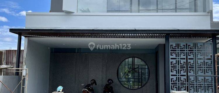 Rumah Baru Dalam Perumahan di Tlogoadi JL Kebonagung Dekat RSA UGM

L 2 Lantai Rumah Baru 1