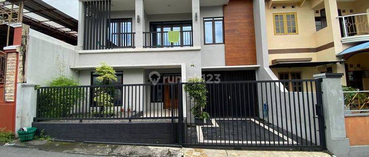 DiJual Rumah Strategis Dekat RS JIH 2 Lantai Rumah Bagus SHM 2 Lantai Rumah SHM Bagus 1