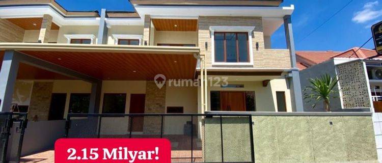 RUMAH MEWAH 2 LANTAI BARU 2 UNIT KEMBAR DI JALAN PALAGAN KM 8 DEKAT HOTEL HYATT DAN KAMPUS UGM

L di Palagan km 8 Rumah 1