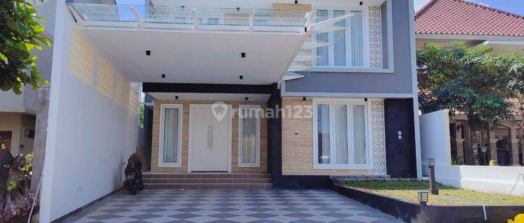 Rumah Baru Full Furnished Dalam Perumahan Elit di JL Kaliurang Km 8,5 Dengan Kolam Renang Pribadi 1