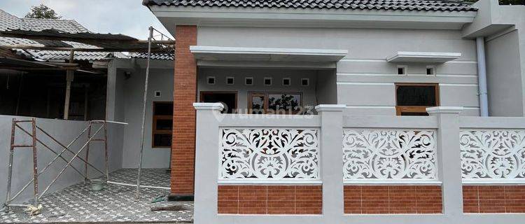 Rumah Baru Mewah Modern - Harga Murah Di Selomartani Kalasan Sleman Dekat Bale Desaharga: 1