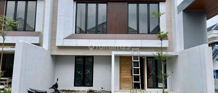 Rumah Baru Dalam Perumahan Di Condongcatur Dekat Ugm  1