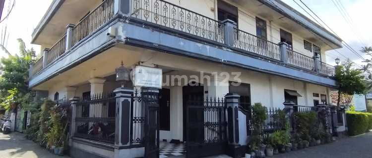 2-Storey Exclusive Boarding House in the City Center KM 1