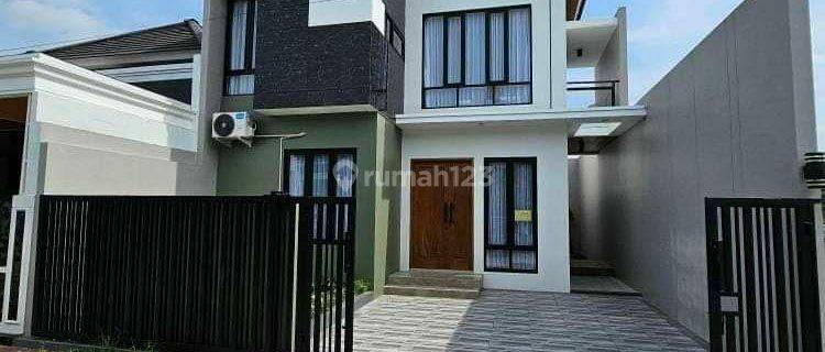 Rumah Mewah Modern Full Furnished Dalam Perumahan Sukoharjo Residence Jalan Kaliurang Km 13 Dekat Ke Kampus Uii
 1