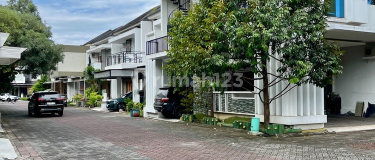 Rumah Mewah Dalam Perumahan Pondok Permai Kadipiro Dekat Malioboro Da 1