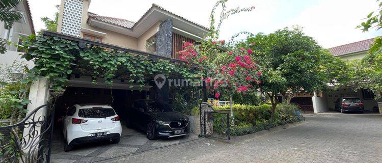 Rumah Mewah 2 Lantai Istimewa Dan Nyaman Full Taman Dalam Perumahan Elite Tirtasani Residence Trihanggo Gamping Sleman  1