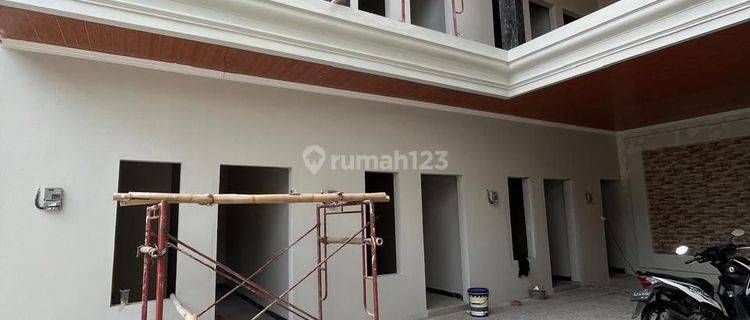 KOST EKLUSIF 13 KAMAR POTENSI PRODUKTIF DALAM RINGROAD MAGUWOHARJO DEKAT HOTEL SHERATON

PROGRES FINISHING
KAWASAN MAHASISWA

Harga: 2.9 Milyar [ Nego ]
-----------------------------------------
Legalitas: SHM PBG

Maghnet Kawasan:
----------------------- 1