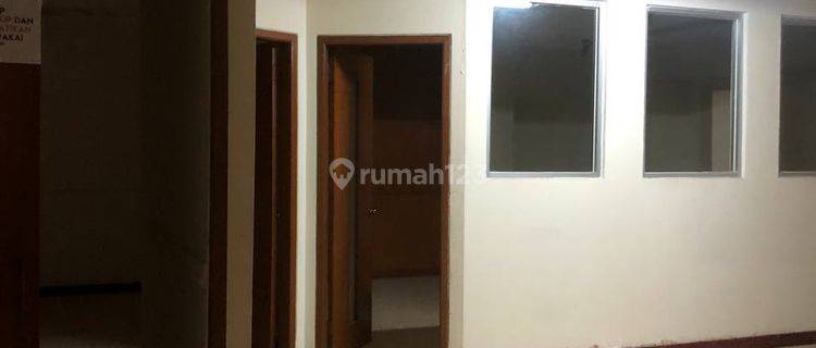 Rent Sewa Gedung Perkantoran 2 Lantai di Kebayoran Baru Me024 1