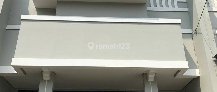 Rumah Kantor 2 Lantai Uk 6x22m Kelapa Gading Bcs Dkt Arteri Bs Ijin Domisili  1