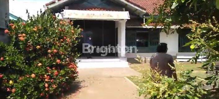 RUMAH MAIN ROAD - TEMPAT USAHA LEGALITAS SHM LEBAR 20 M 1