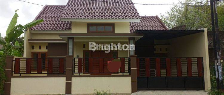 RUMAH MODERN MINIMALIS DEKAT BANDARA ADI SUMARMO 1