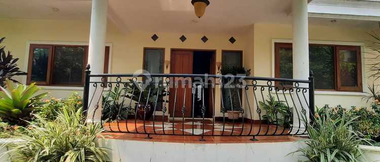 Nice House for Rent with Swimming Pool Strategic Location in Dharmawangsa, Kebayoran Baru - South Jakarta 1