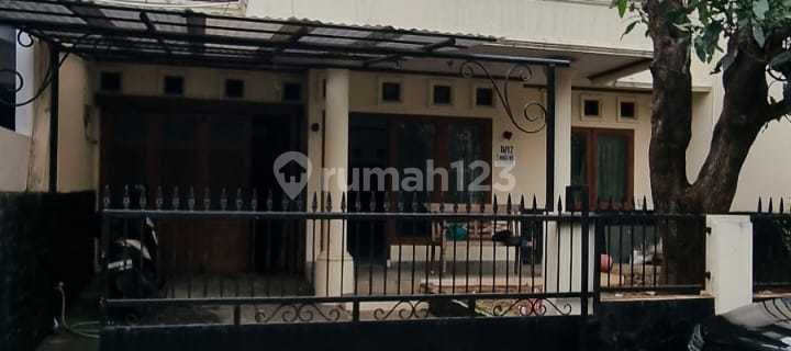 Affordable Home with a Serene Atmosphere in Rempoa - South Tangerang 1