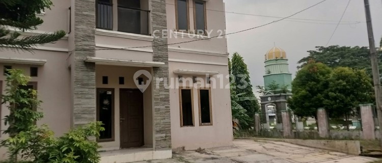 Hunian Bagus Posisi Hook Gading Park Waringinkurung 1