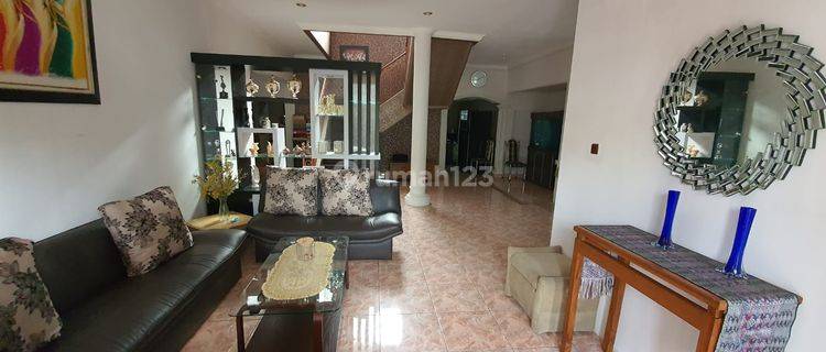 Dijual Rumah Bagus SHM di Komplek Metro Bandung 1