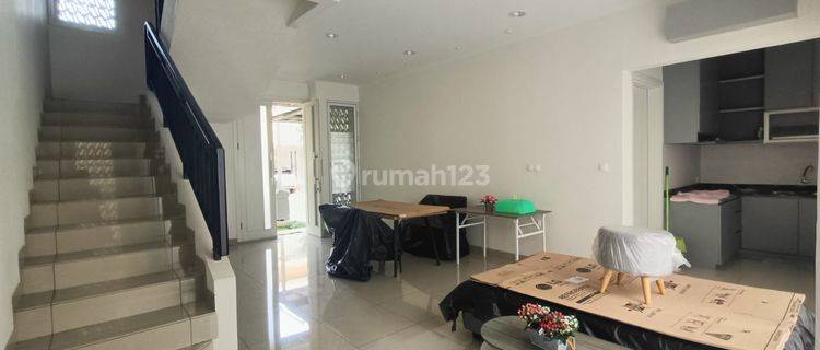 Jual di Bawah Njop Rumah Baru di Summarecon Bandung 1