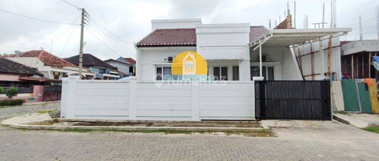 Rumah Hook Minimalis Puri Anjasmoro Semarang Barat 1