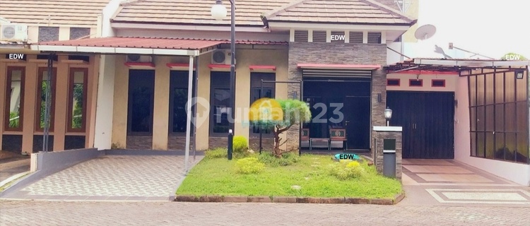 5-Bedroom House Near Undip, Graha Estetika Cluster, Tembalang, Semarang 1