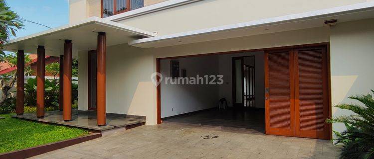 Disewakan Rumah Mewah Modern Mininalis Lokasi Strategis Di Cilandak 1