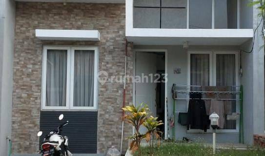 Rumah Take Over dalam perumahan besar di cimanggis dengan fasilitas lengkap 1