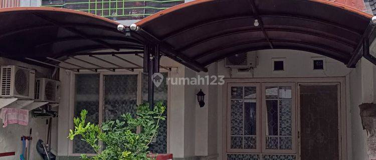 Rumah Bagus Siap Huni Funrish Pakuwon City 1