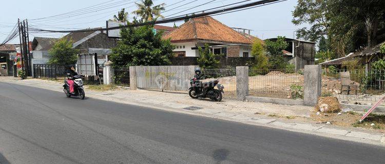 Tanah Bagus Tepi Jalan Raya Area Kadisoka Dekat Jogjabay Maguwoharjo 1