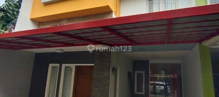 Rumah Siap Huni 2,5 Lt Murah Ada Kolam Renang Pribadinya Nempel Tol Jatiwarna  1