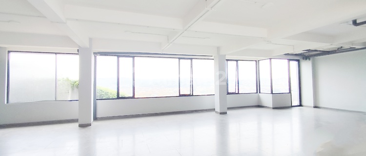 SEWA TEMPAT USAHA UNTUK RESTO DENGAN VIEW SPEKTAKULER SIAP PAKAI DAERAH CANDI SEMARANG 1