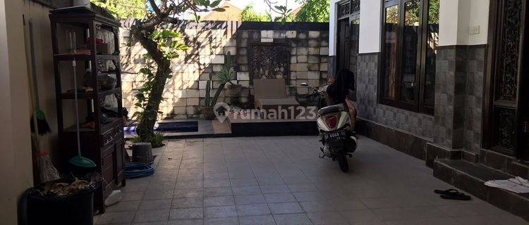 Rumah Semi Villa Lokasi Strategis Di Sanur  1