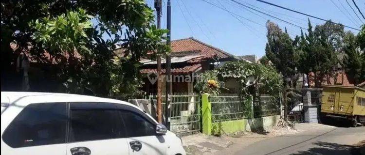 Rumah Hitung Tanah di Gatot Subroto, Bandung 1