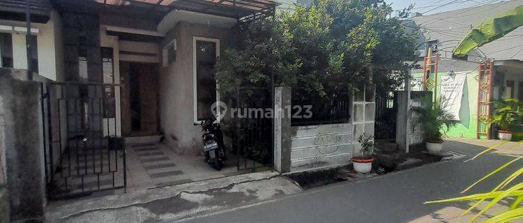 Rumah Secondary 2 Lantai di Kayu putih Jakarta Timur  1