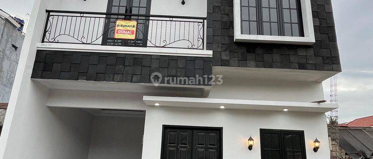 Rumah Baru Siap Huni Dalam Cluster di lenteng agung, Lenteng Agung 1