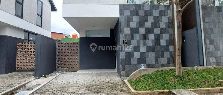 Rumah Baru 2 Lantai Di Kampung Tengah Jakarta Timur  1