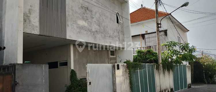 Large House Needs Renovation in Mahendradat Area 1