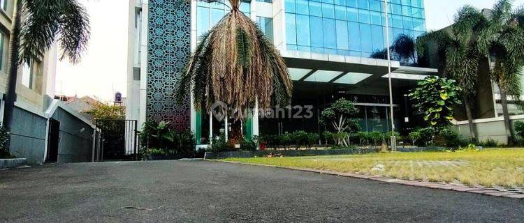 Dijual Cepat Gedung 5 Lantai Lokasi Strategis Di Duren Sawit 1